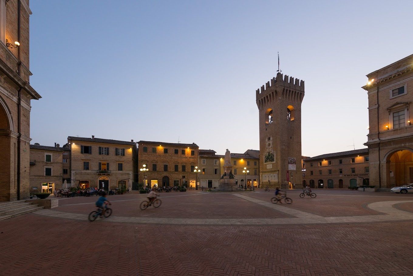 2021-12-16 Torre del Borgo