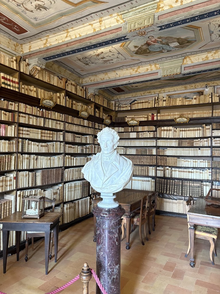 unnamed Leopardi House